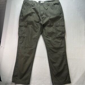 Mutual Weave Men's Relaxed Taper Tan Cargo Pants - Size 30x30 - NWT